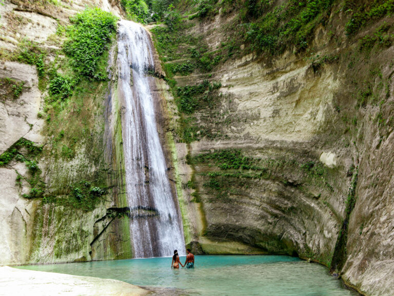 東南アジア有数の観光地として名高いセブ島での探偵調査