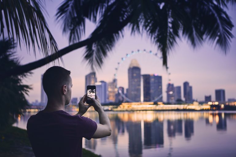 シンガポールでの調査は現地での豊富なネットワークで解決します。